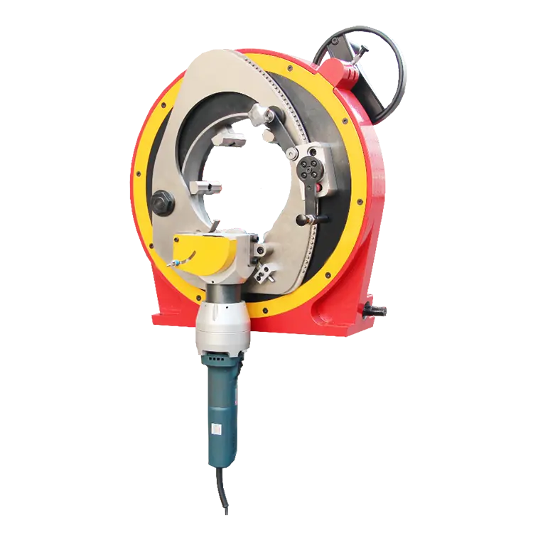 Machine de découpe de tuyaux planétaire